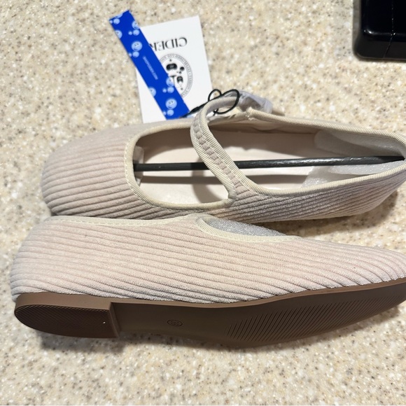 CORDUROY MARY JANE FLATS - Picture 2 of 3